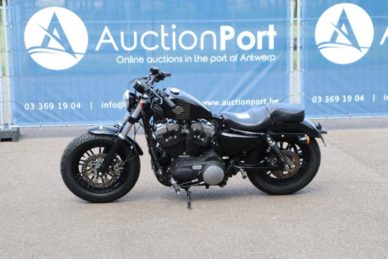Motorbike Harkley Davidson Sporster XL 1200 48 Petrol 2016