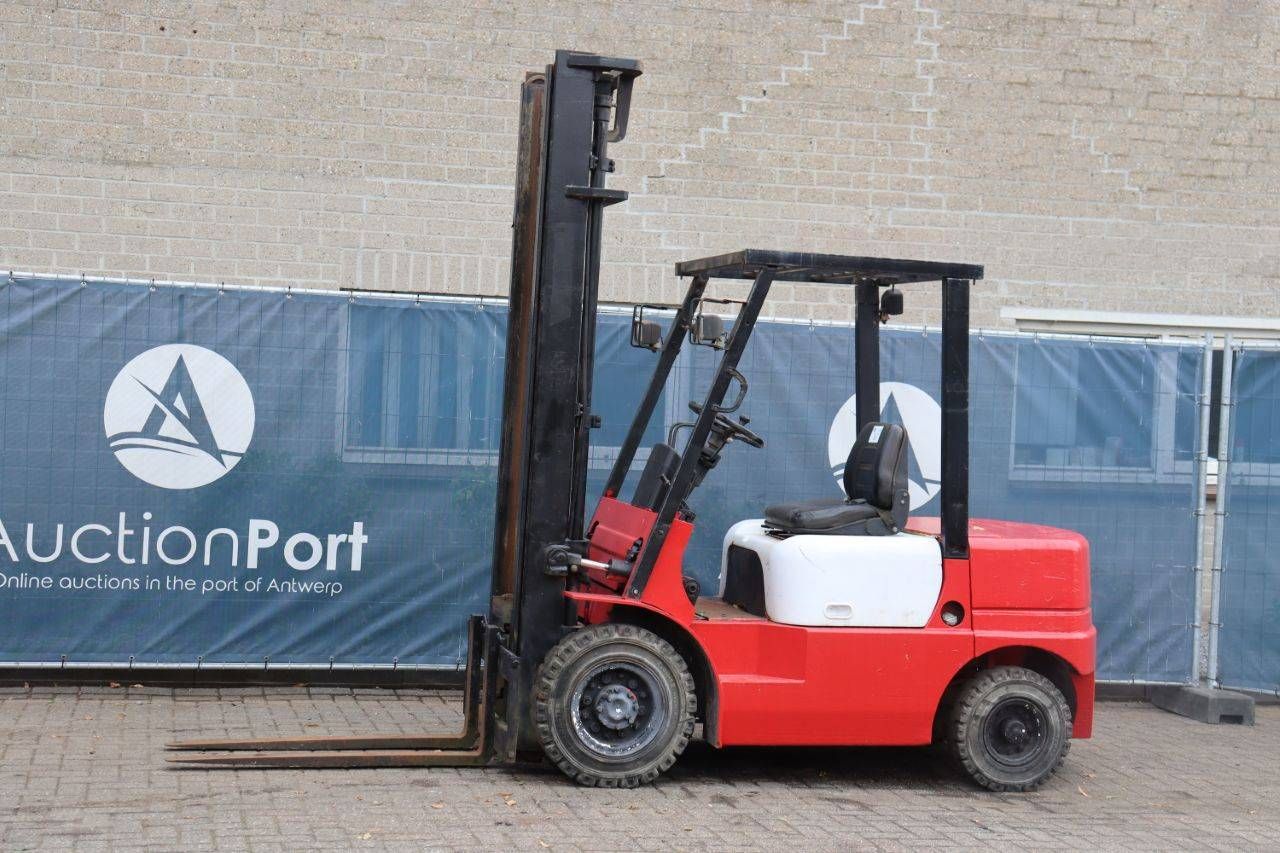 Forklift Halla HDF25 Diesel 1900kg 4.5m