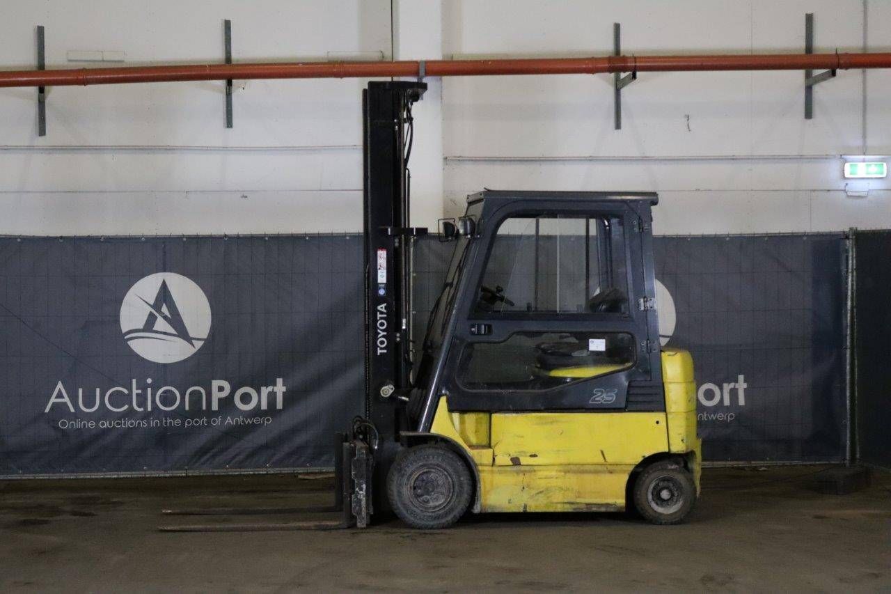 Forklift Toyota 7FBMF25 Electric 2500kg 2011