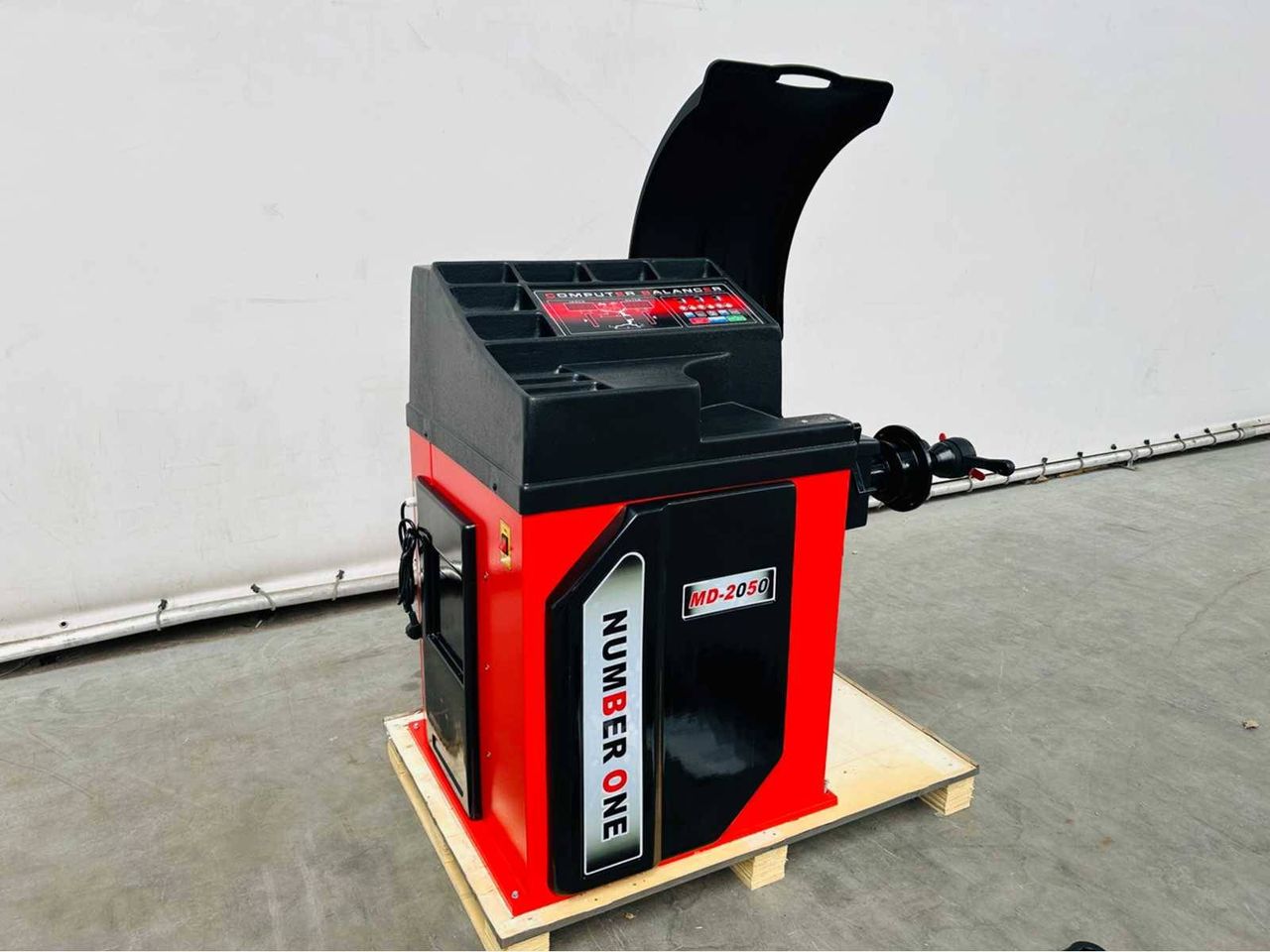 Tire Balancing Machine 2025