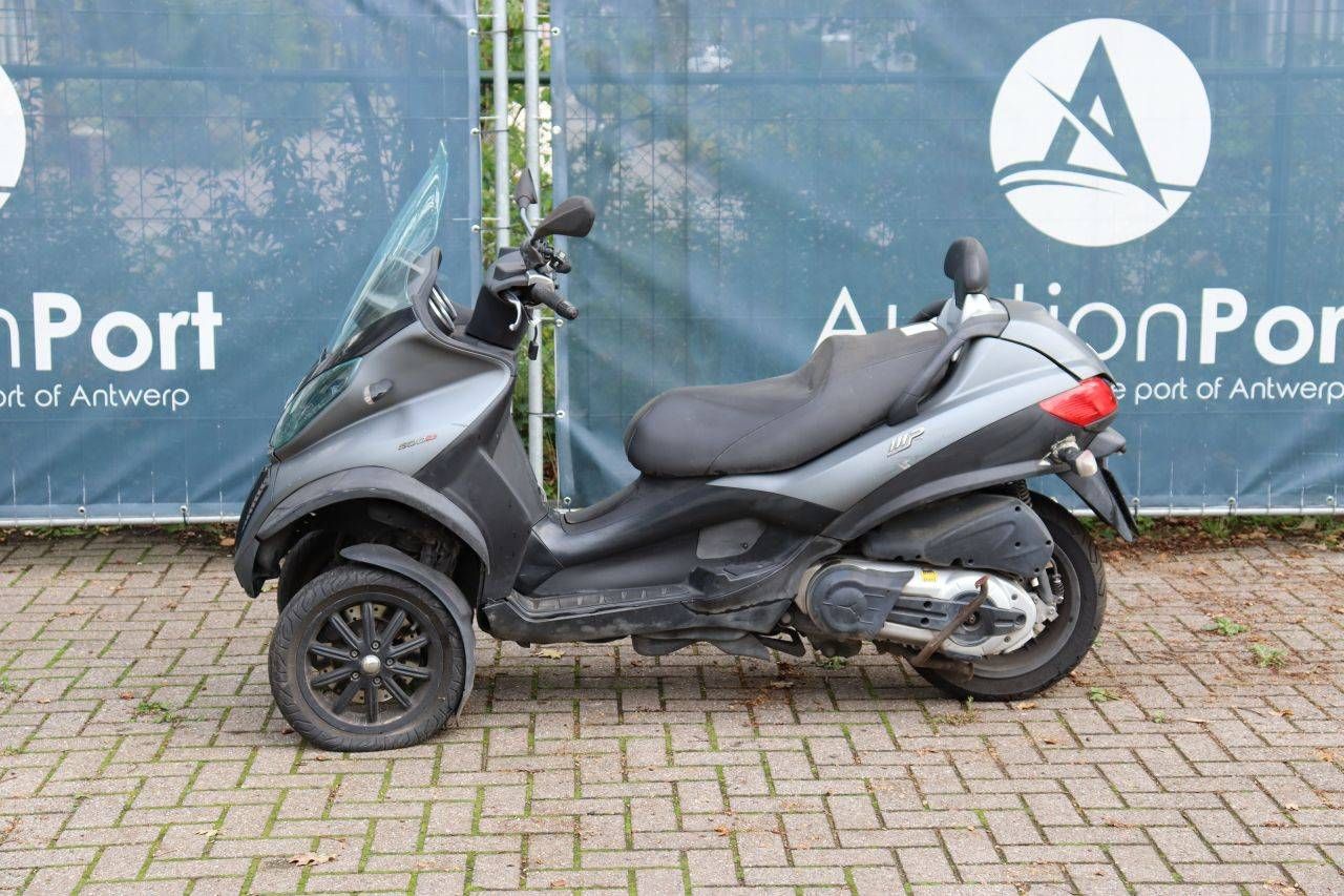 Scooter Piaggio 500ie Sport Benzine 40pk 2014