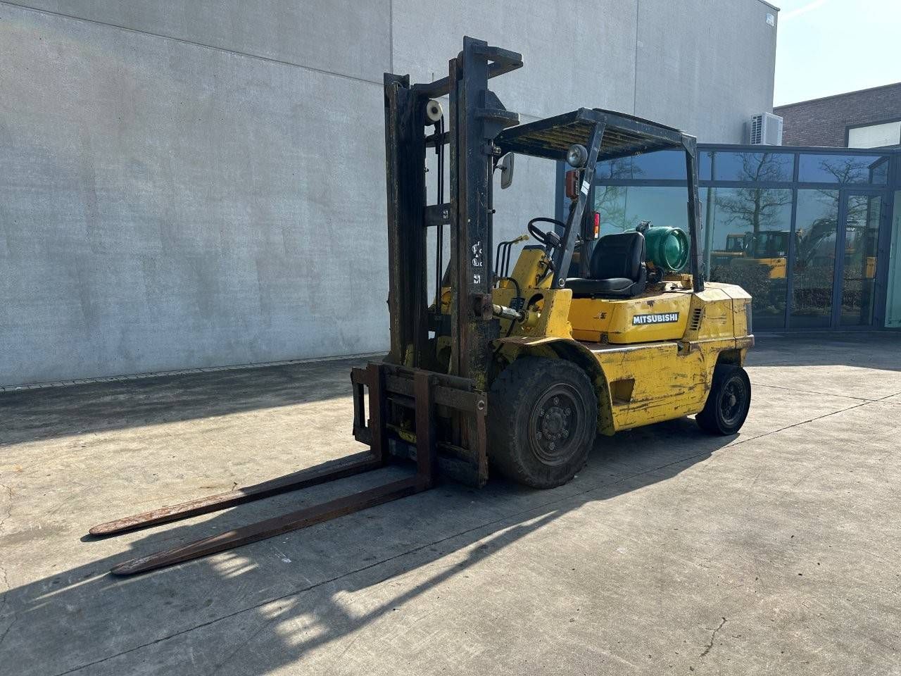 Mitsubishi FG40 LPG Forklift 1989