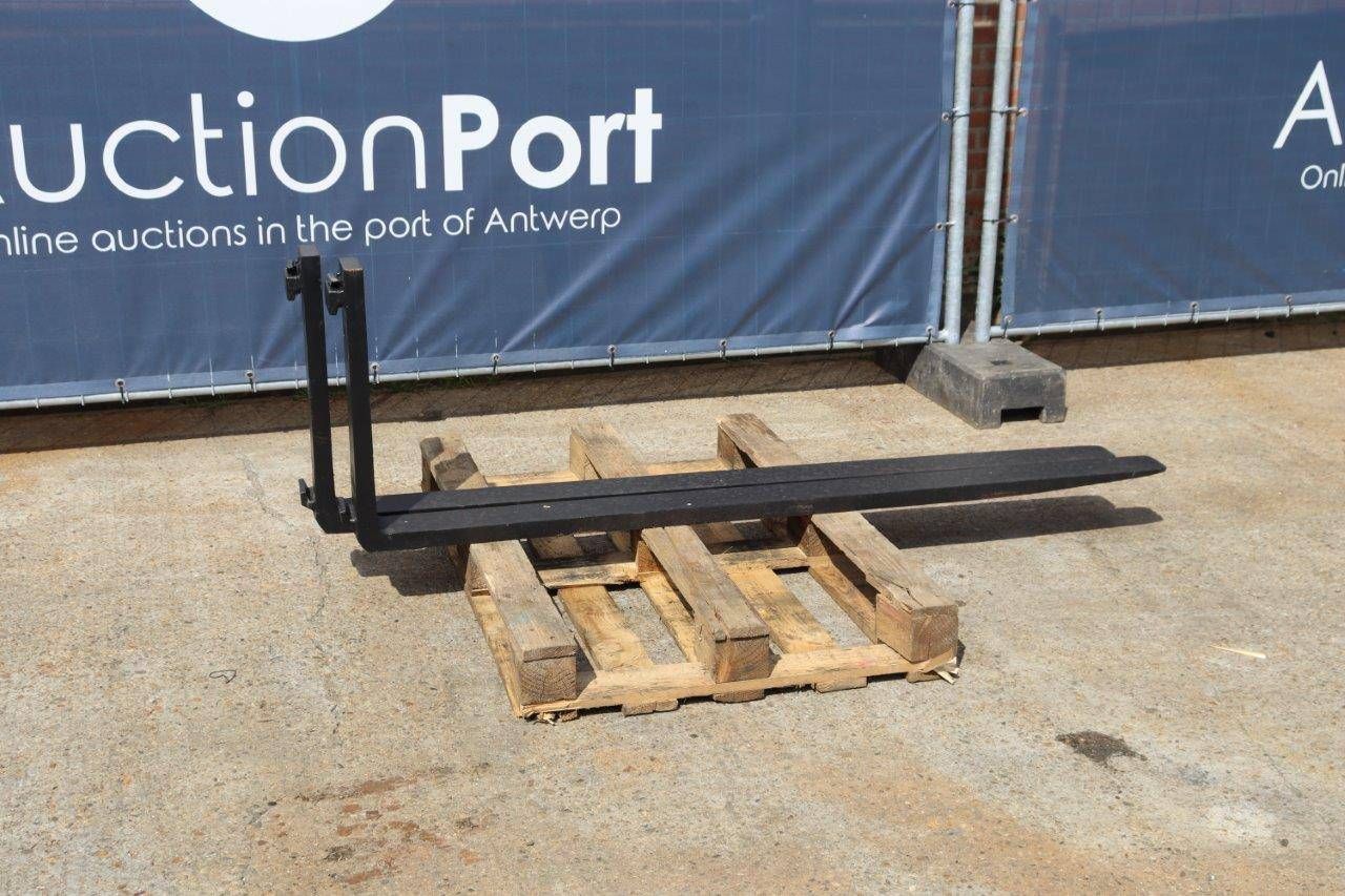 Pallet Forks New