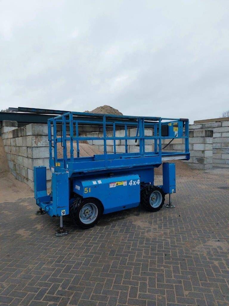 Scissor lift Genie GS2668 Diesel 10m
