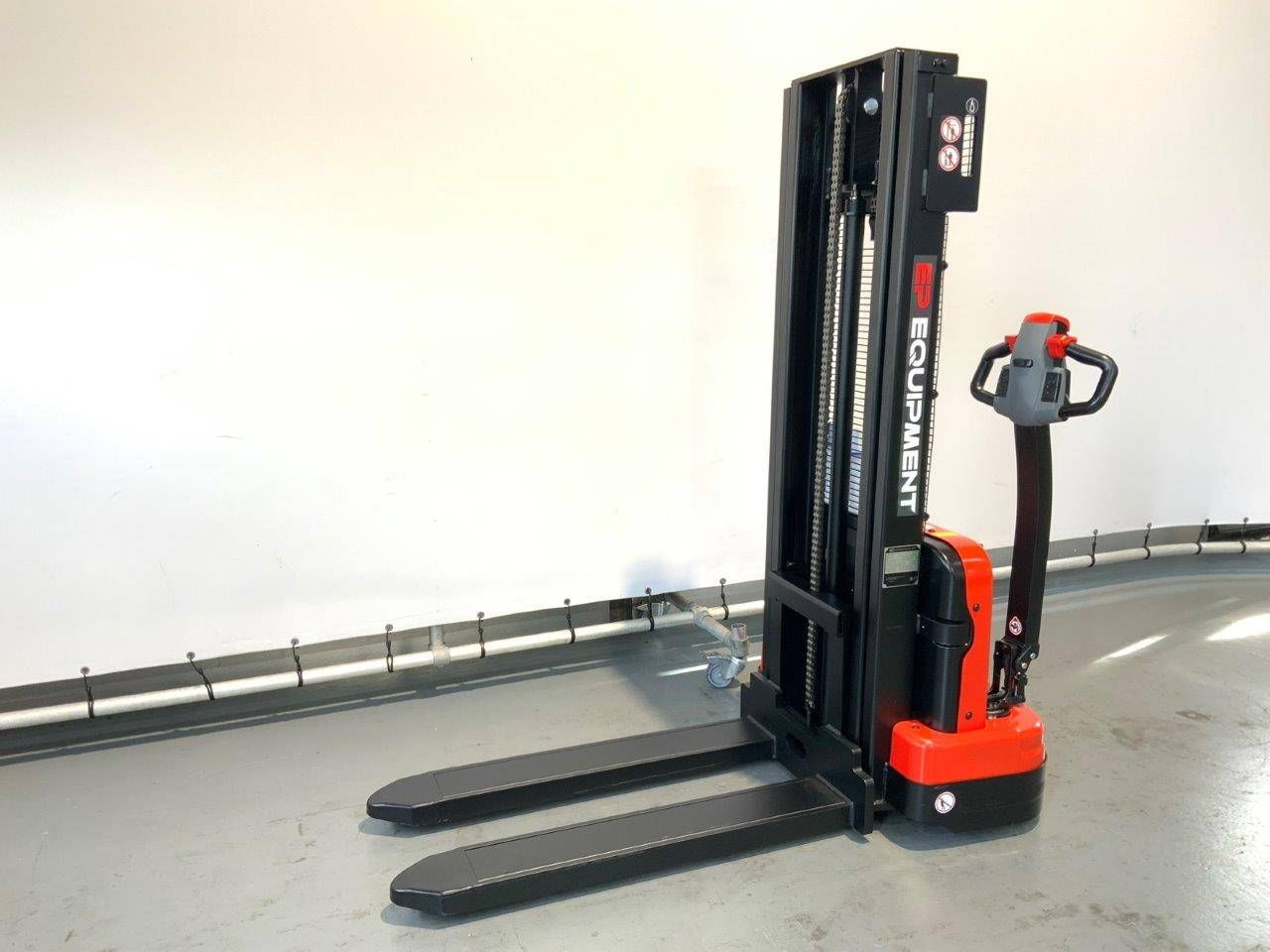 Stacker EP EST 124 2.7 Electric 1200kg New