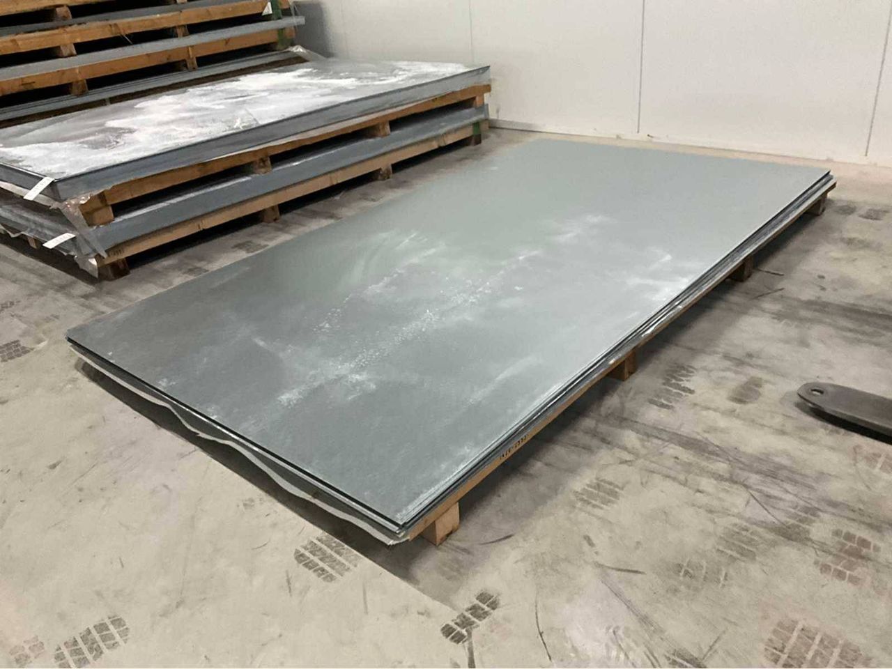 Steel plates 26 pieces