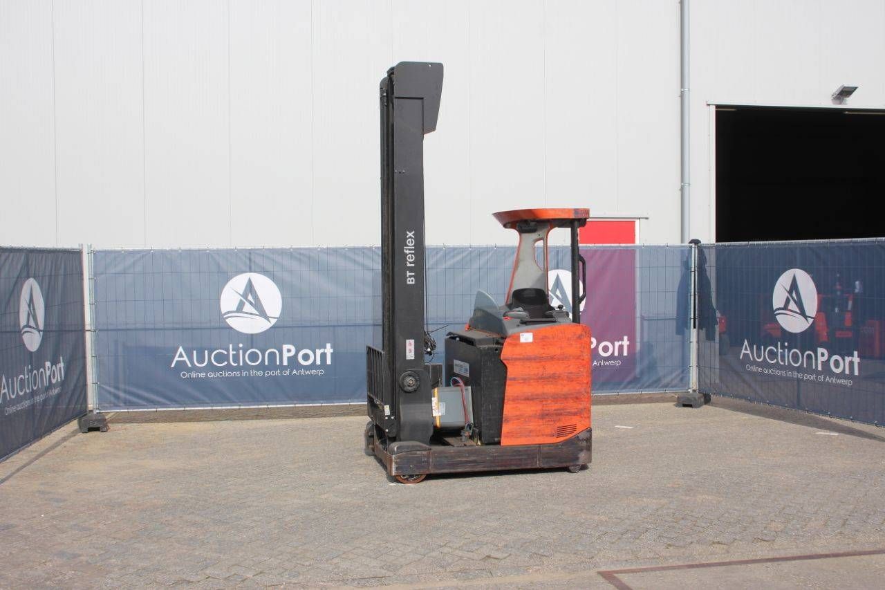 Toyota RRE160 Electric Reach Truck 1600kg 2017