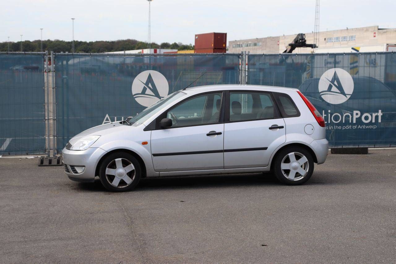 Passenger car Ford Fiesta Petrol 95hp 2003 (Margin)