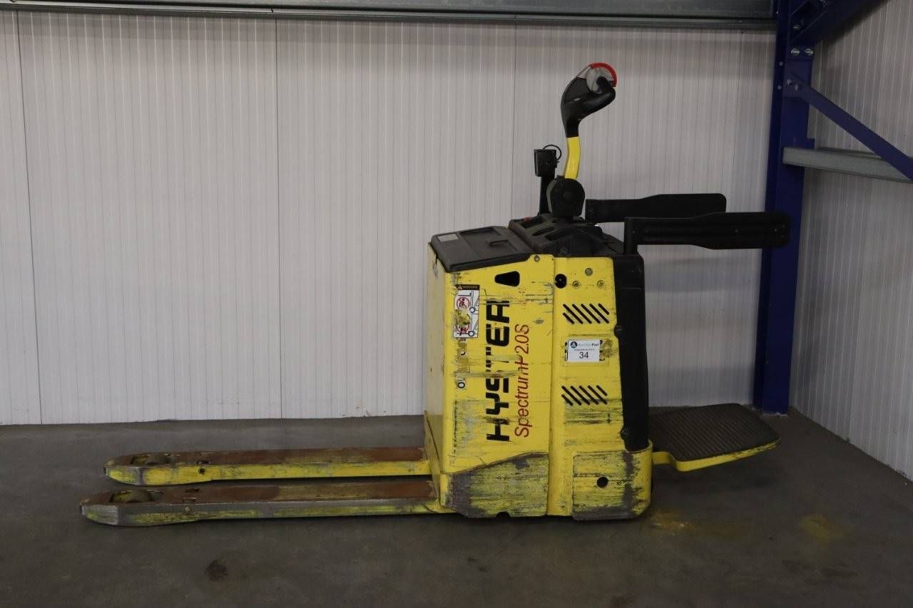 Pallet truck Hyster P2.0S FBW Electric 2000kg 2012