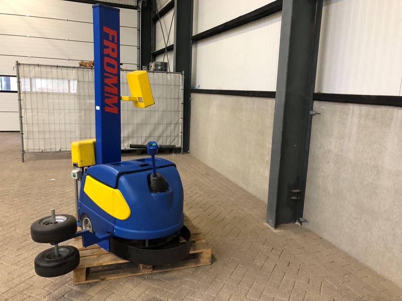Fromm wrapping machine 
