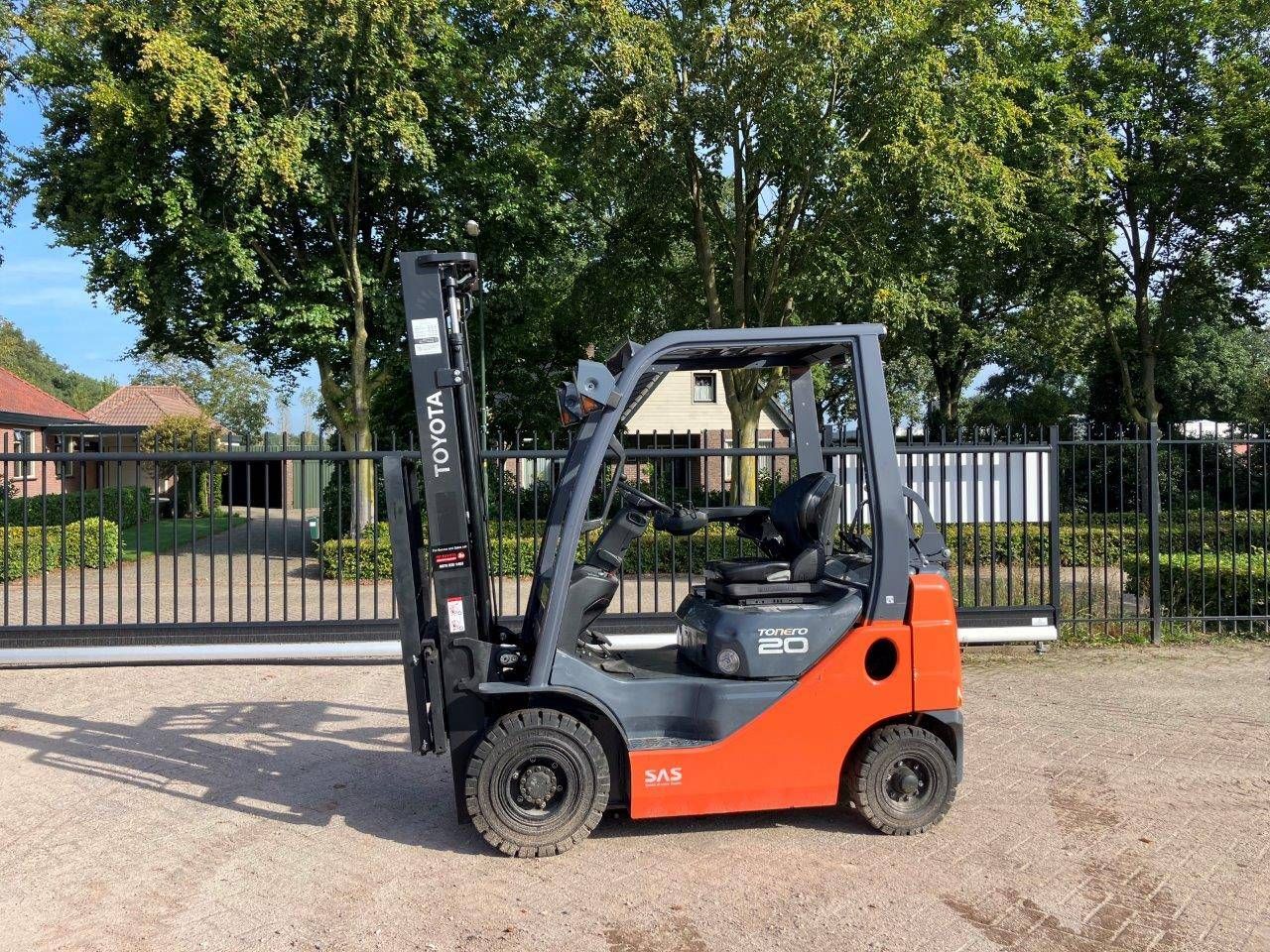 Forklift Toyota LPG 1800kg