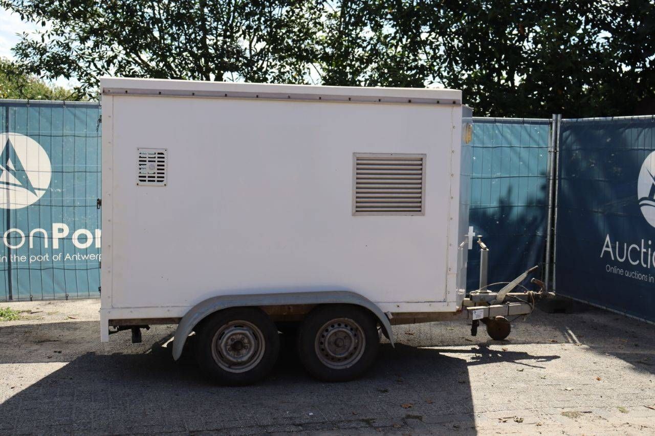 Closed trailer Anssems AS 1450 1990