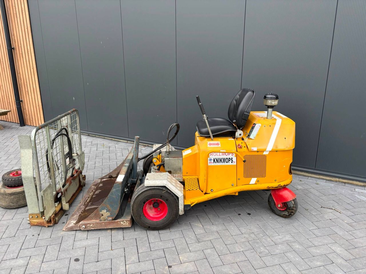 Mini shovel Knikmops Rollmops 2x4 Diesel 12kW 2012