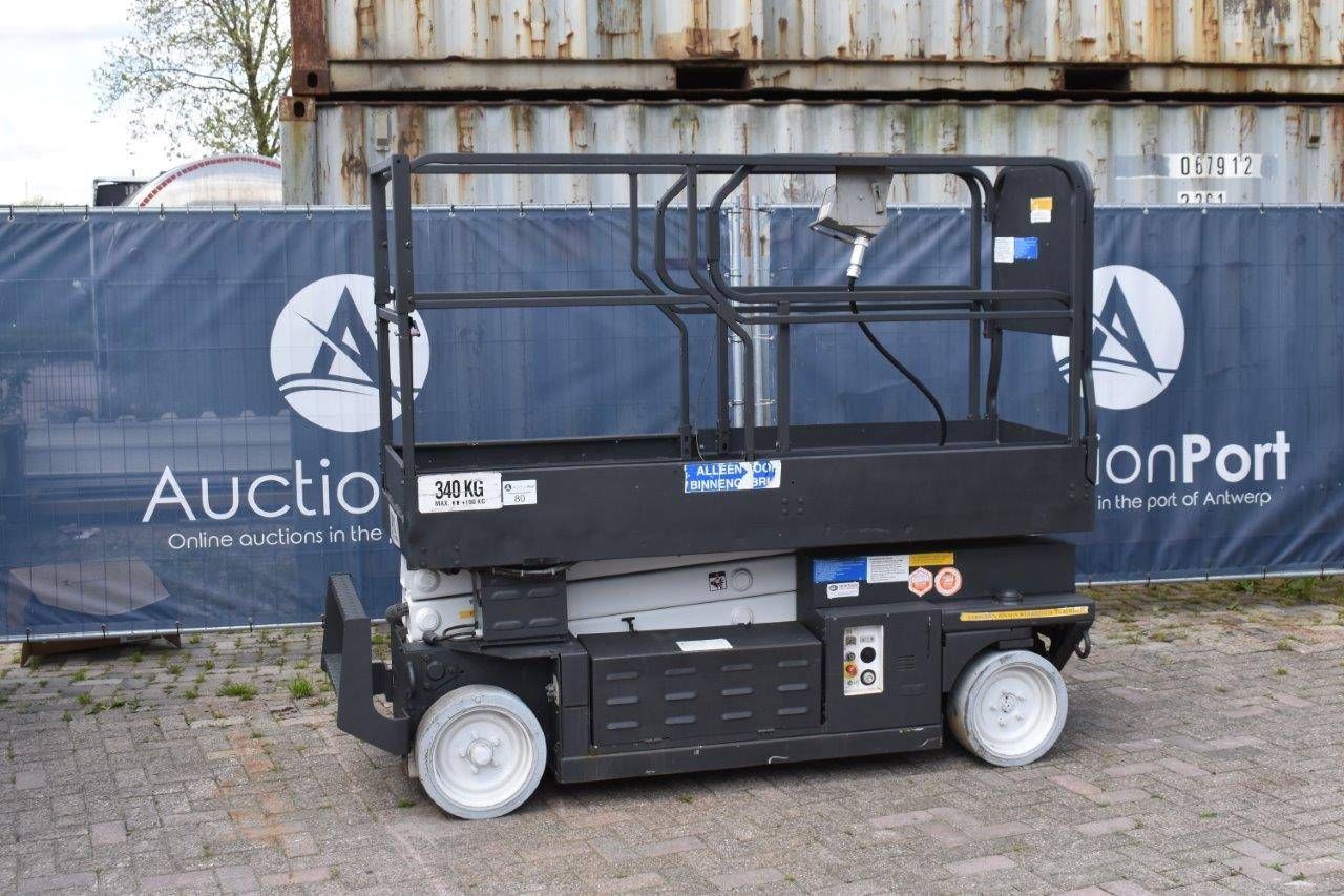 Scissor lift Custers 2033ES Electric