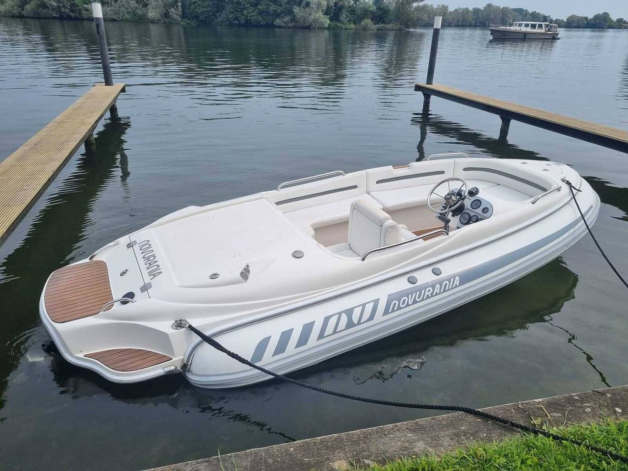 Boat Novurania Rib Equator Diesel with Trailer (Margin)