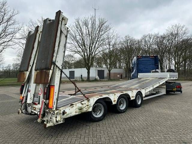 Semi Low Loader Kaiser S4503F 2012