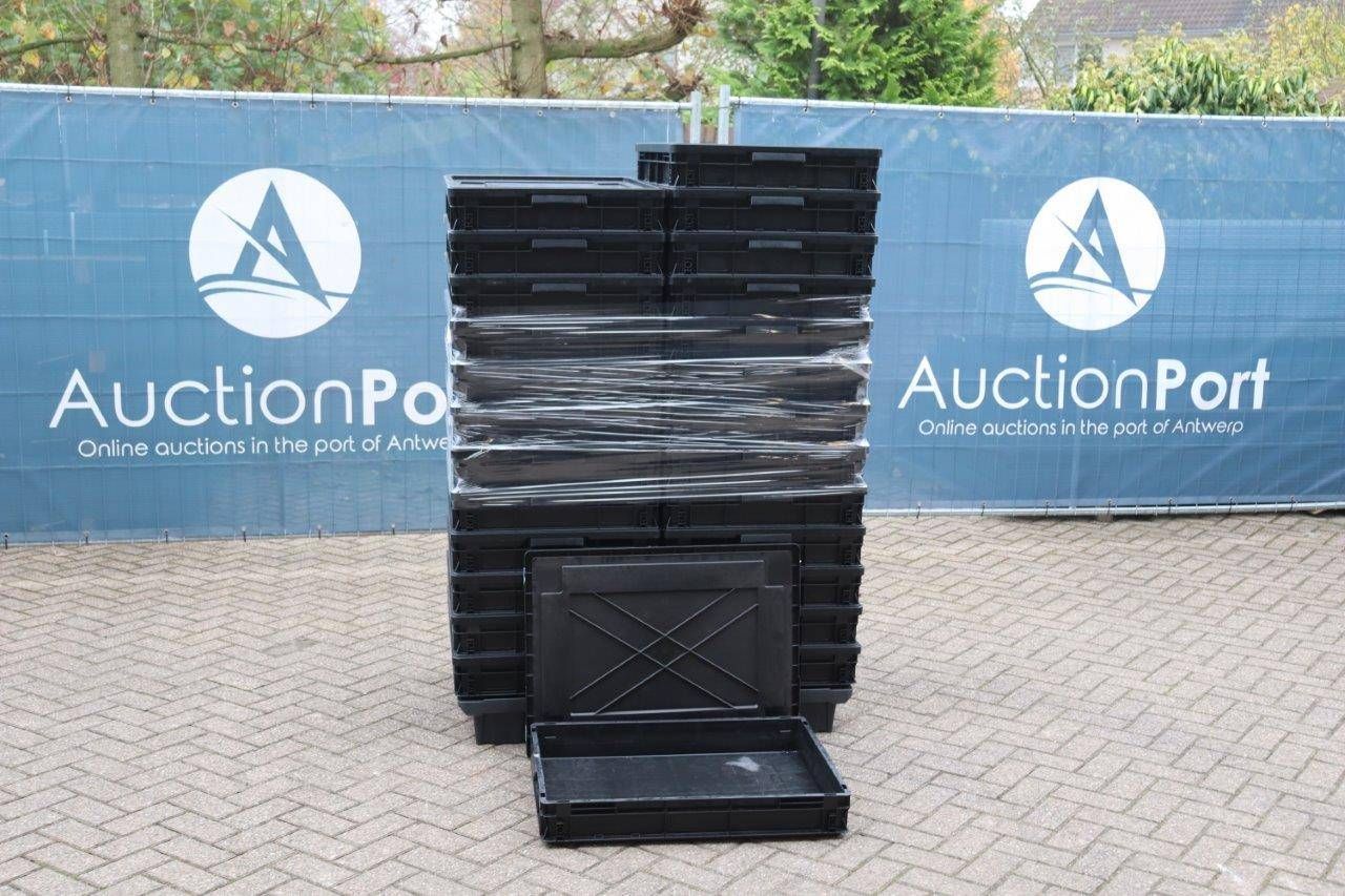 Batch of plastic boxes English-E-Line 