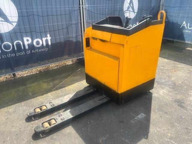 Mitfahrer-Gabelhubwagen Jungheinrich EKE 20B Elektro 2000kg 
