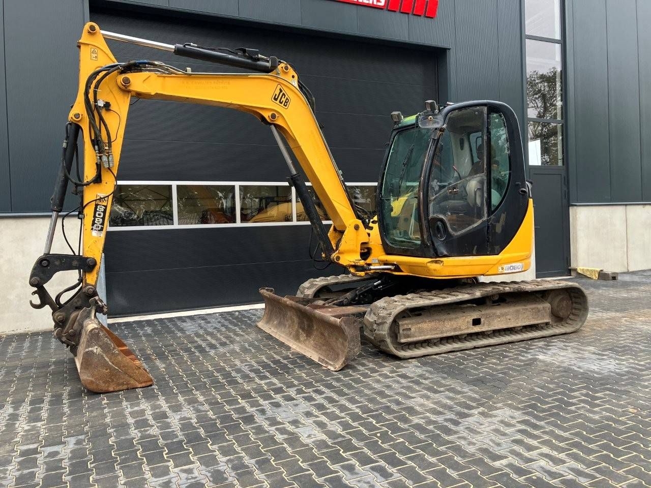 Crawler excavator JCB 8080 CTS Diesel 2009