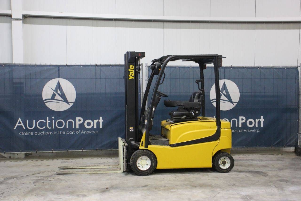 Forklift Yale ERP18VF Electric 1700kg 4.9m 2018