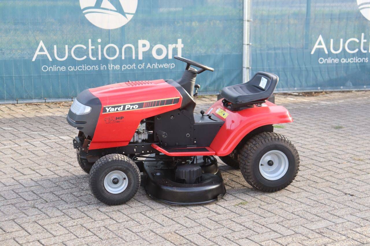 Aufsitzmäher Yard Pro Y1242 Benzin