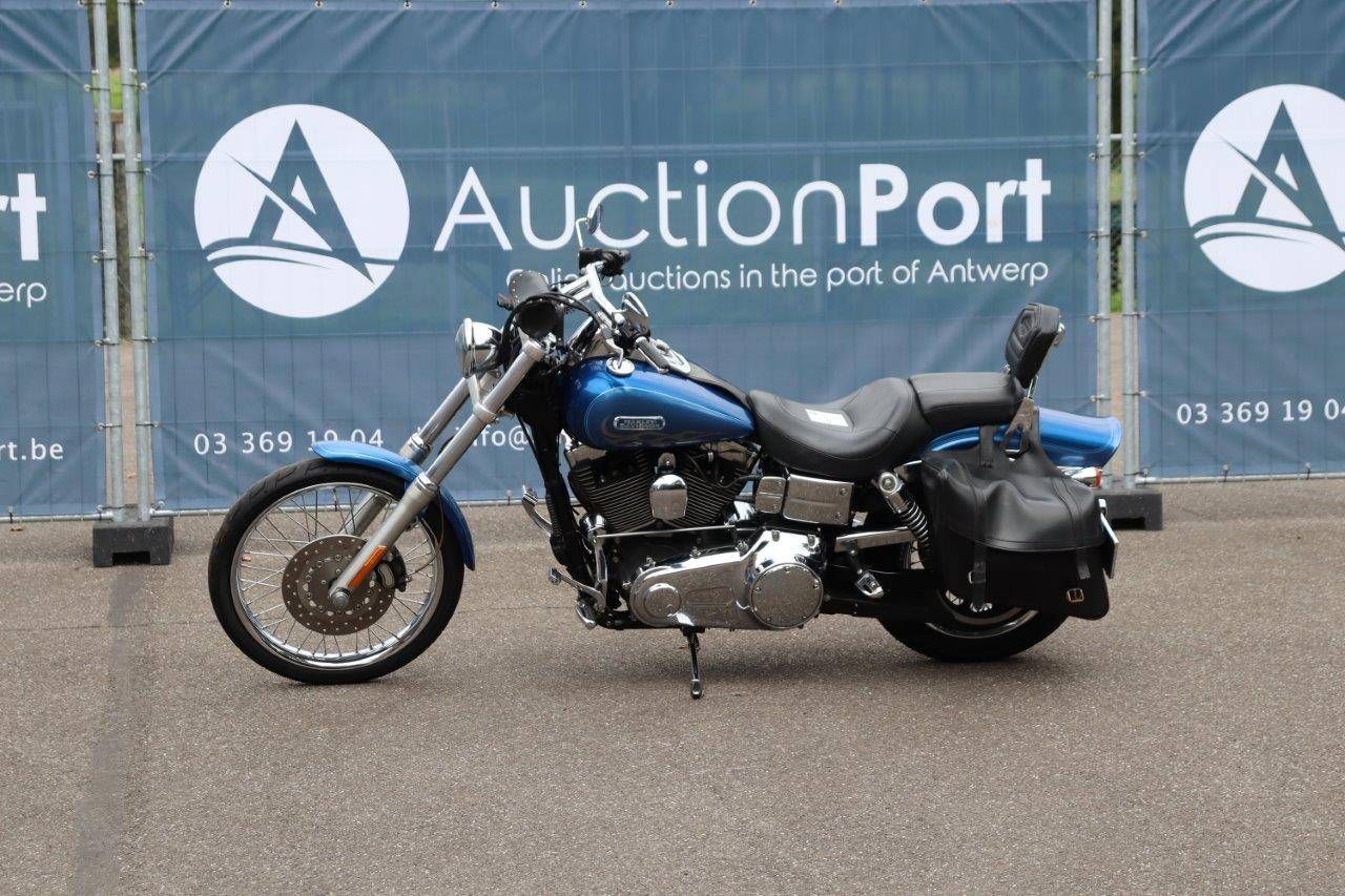 Motorcycle Harley-Davidson Dyna Wide Glide Petrol 2006