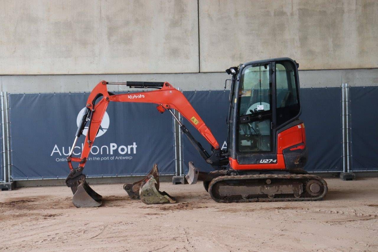Mini digger Kubota U27-4 Diesel 2015