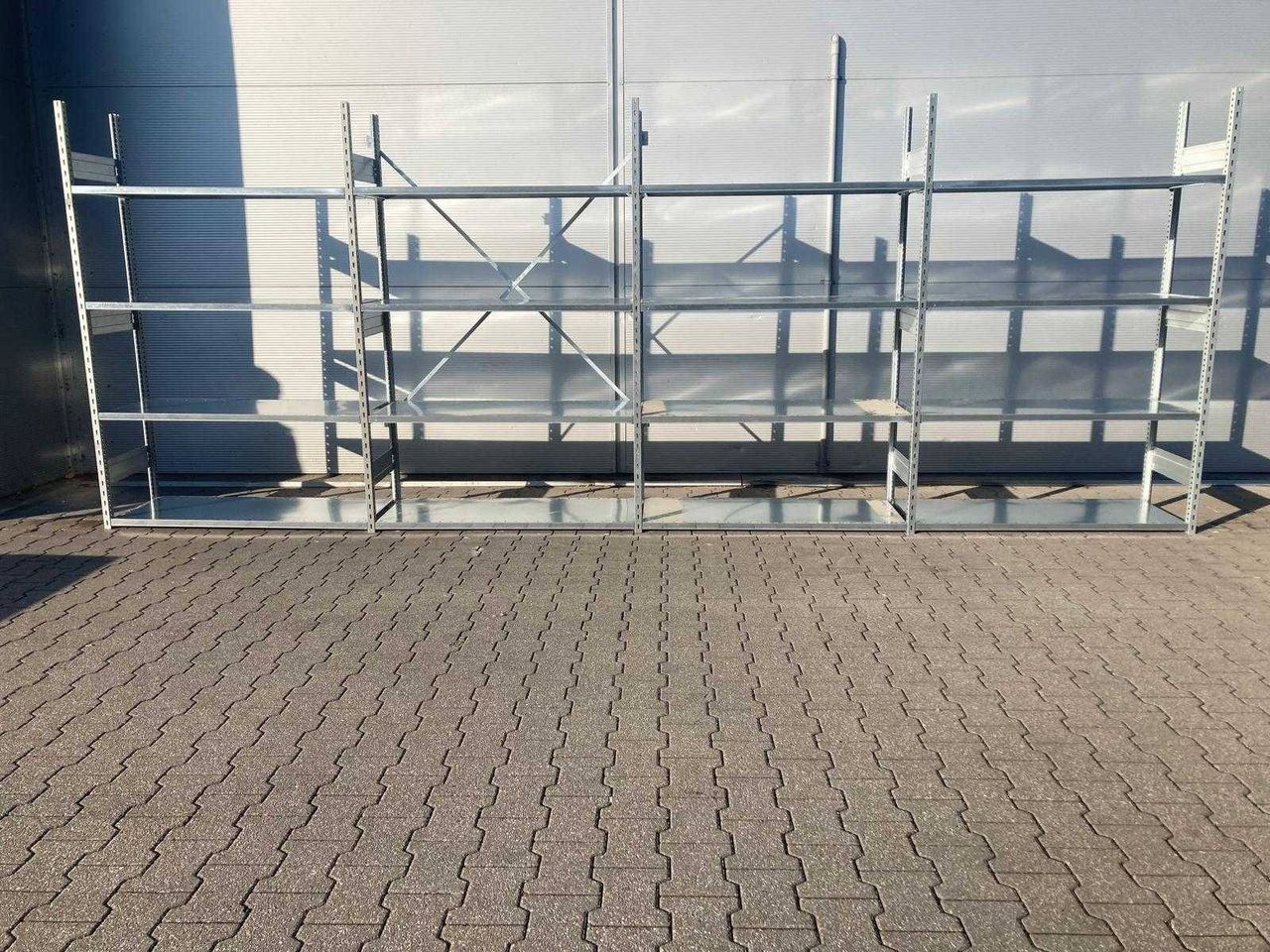 Stow - unused - Shelving 5x25