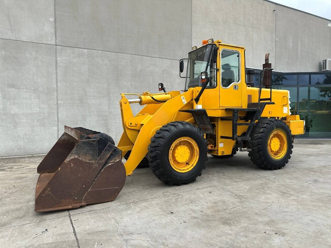 Wheel loader SEM ZLF30F-1 Diesel 2006