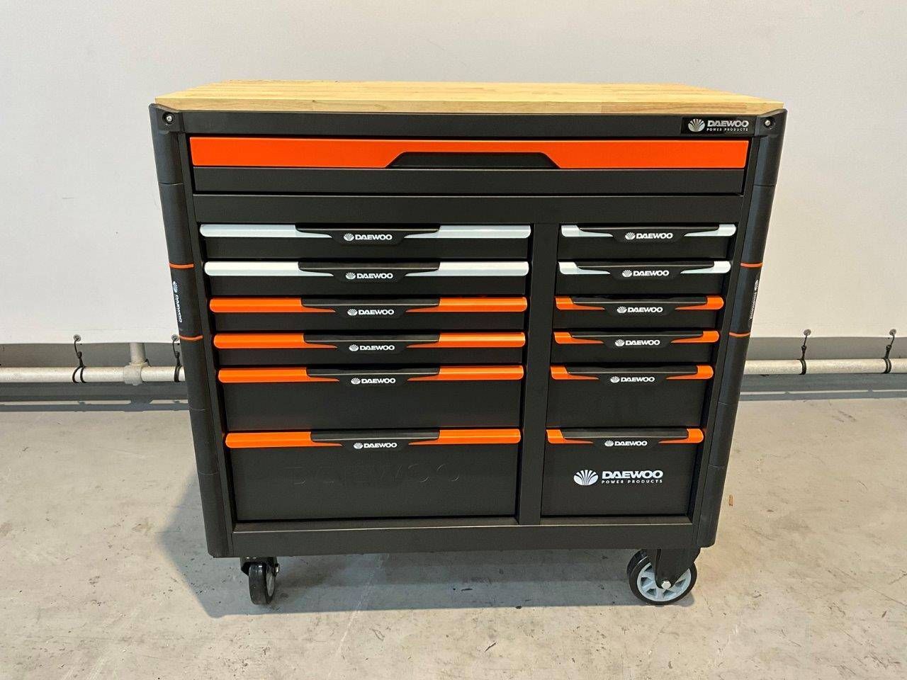 Tool trolley Daewoo DAMWS267 13 drawers New