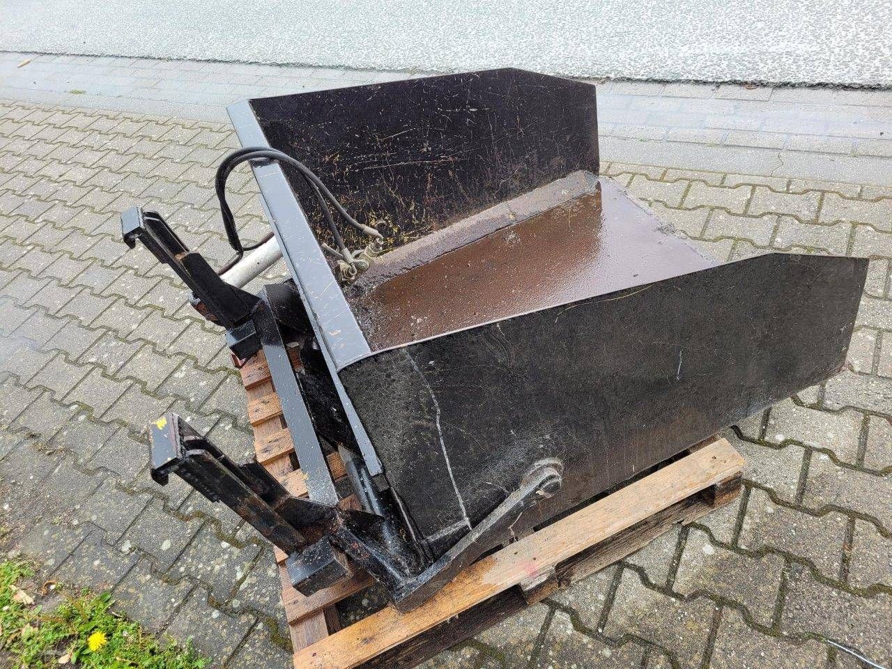 Shovel SBO 1m