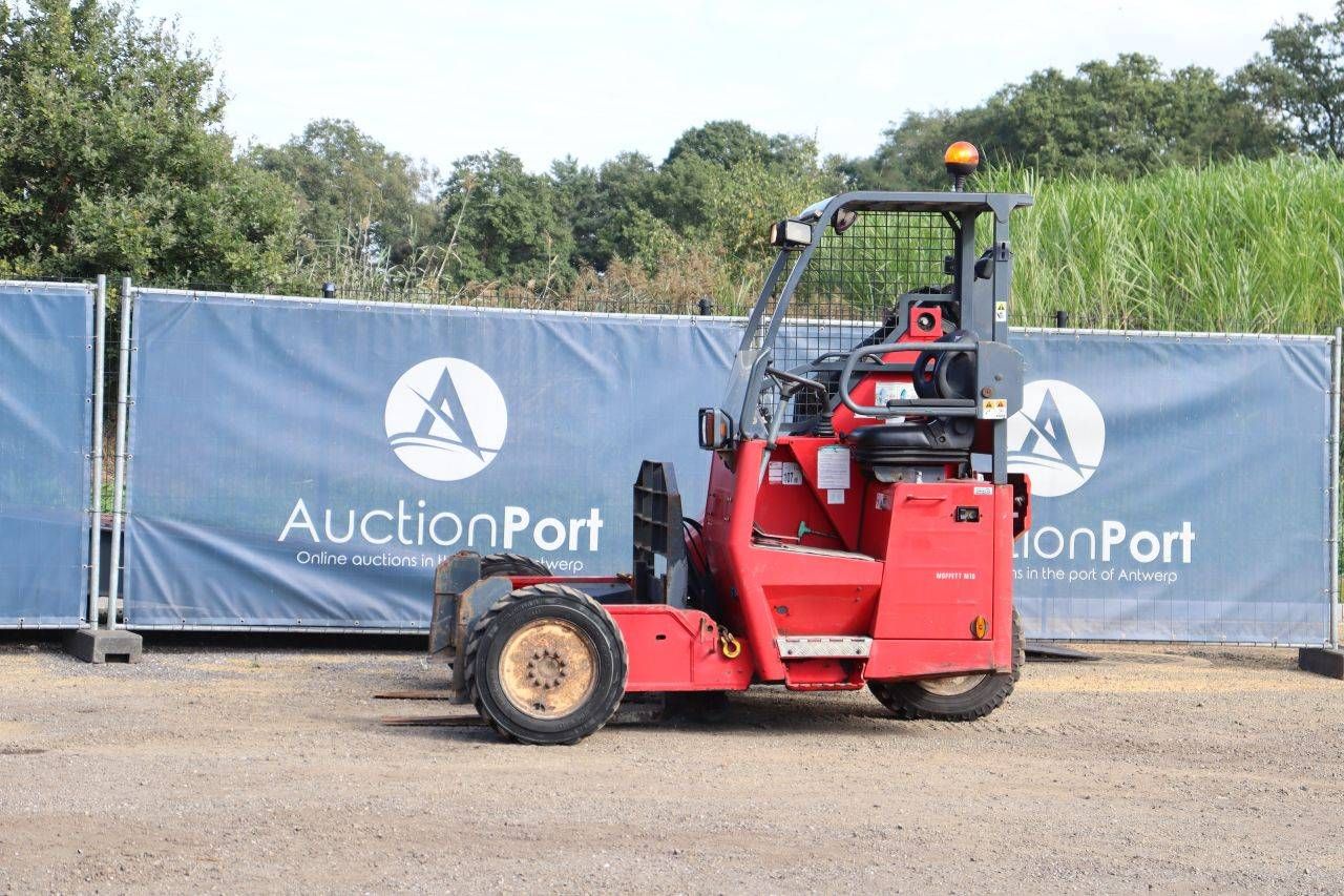 Chariot télescopique Moffett M10 25,4 Diesel 2500 kg 0,6 m 2013