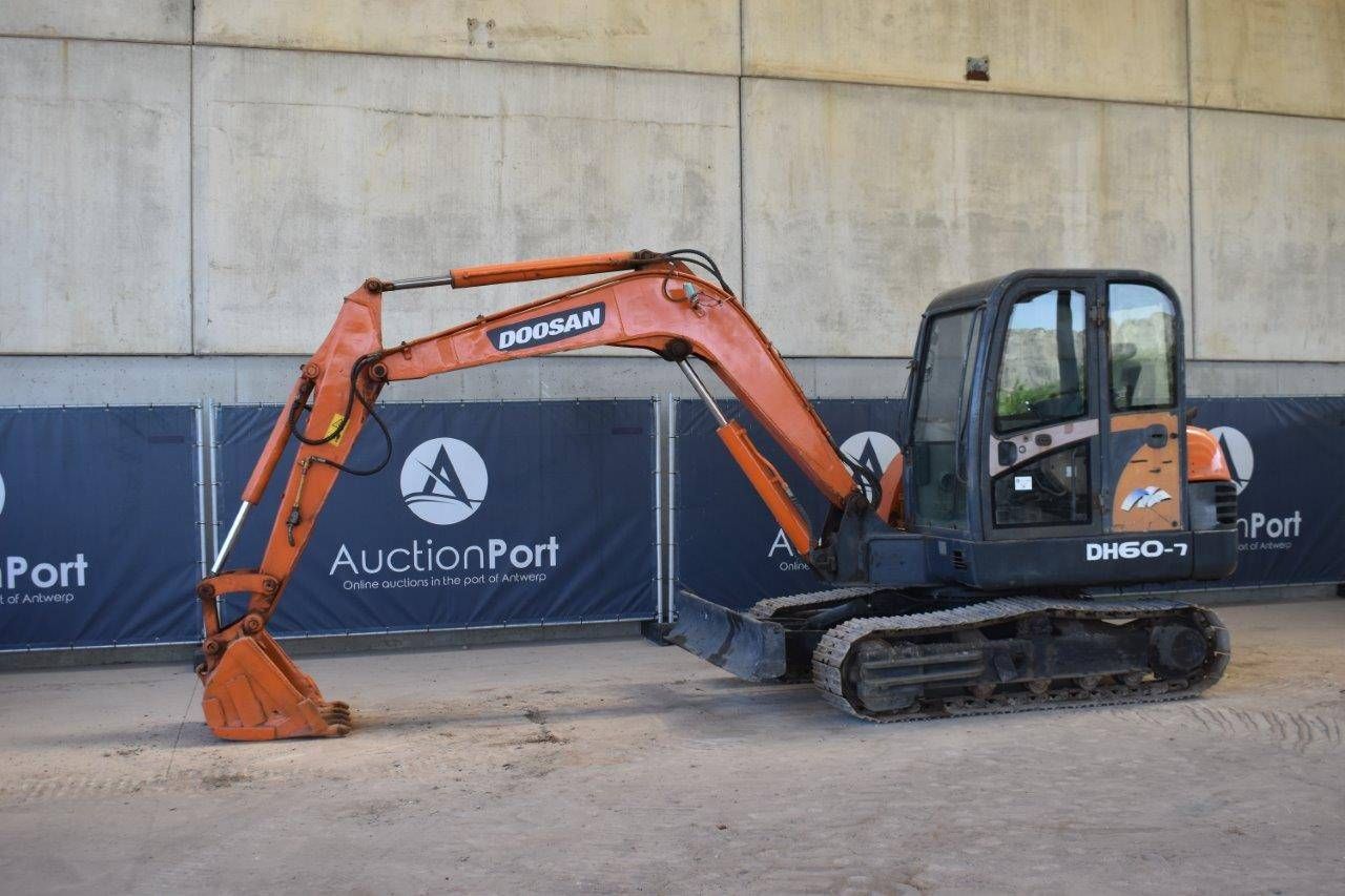 Crawler excavator Doosan DH60-7 Diesel