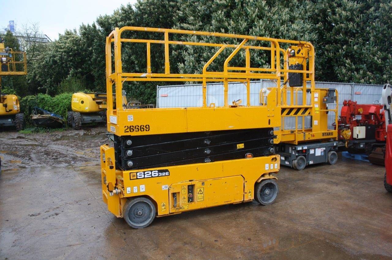 Scissor lift JCB S2632E Electric 250kg 10m 2019 with built-in charger