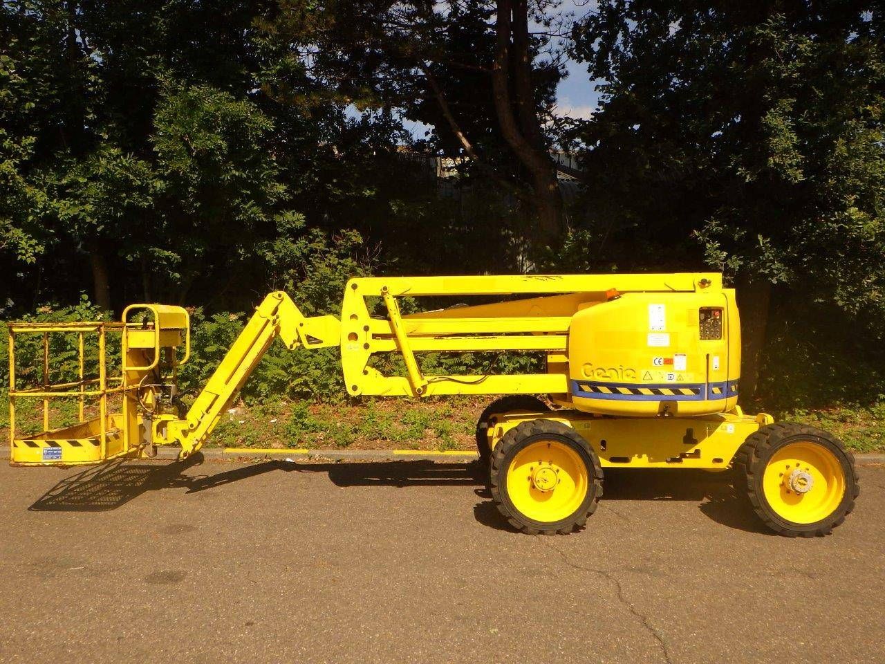 Articulating telescopic boom lift Genie Z-45/25J RT Diesel 16.05m 2011