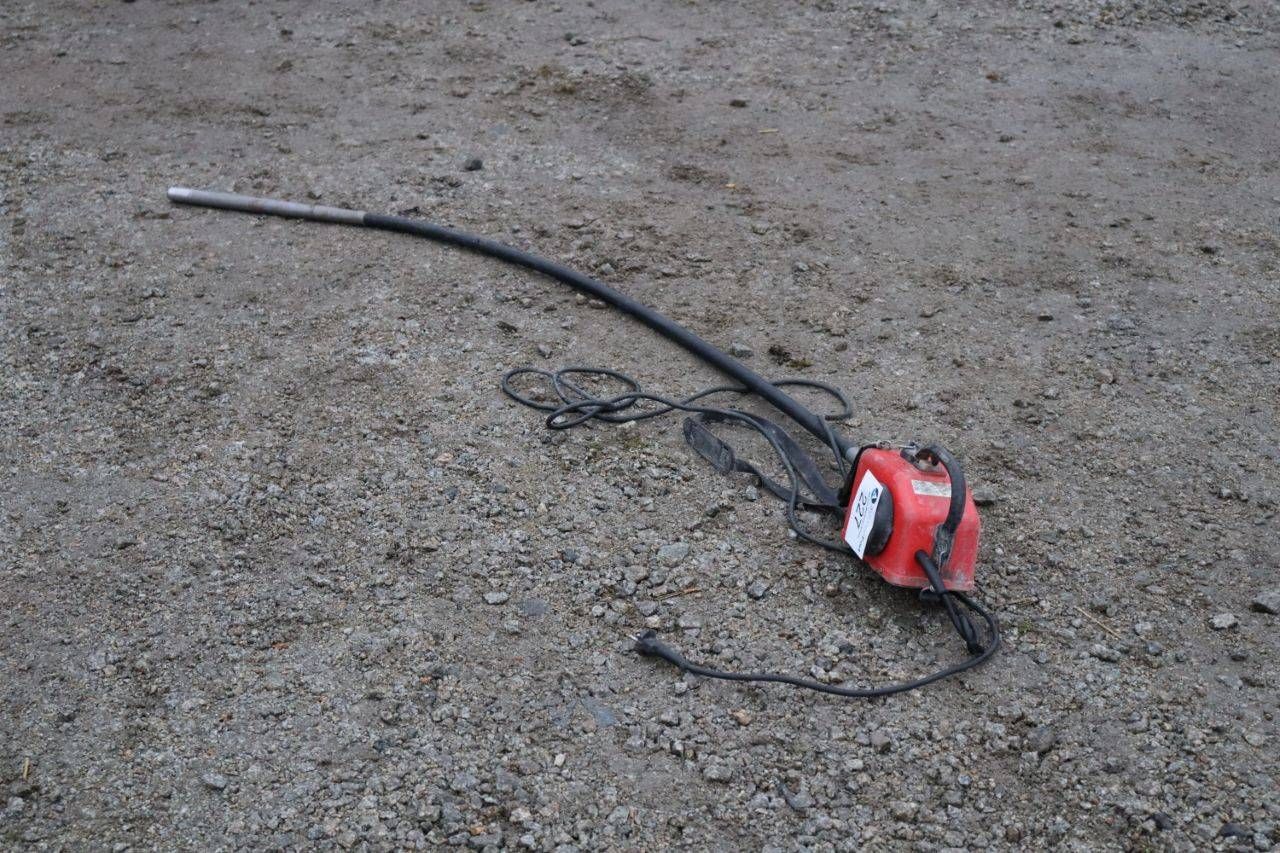 Lievers P14E Electric Concrete Vibrator 230V