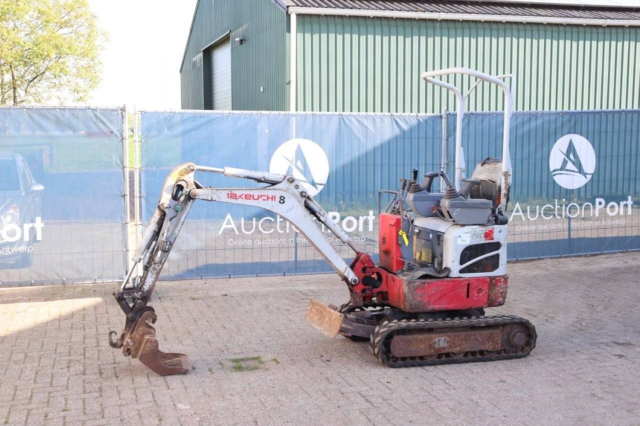Mini excavator Takeuchi TB210R Diesel 2016