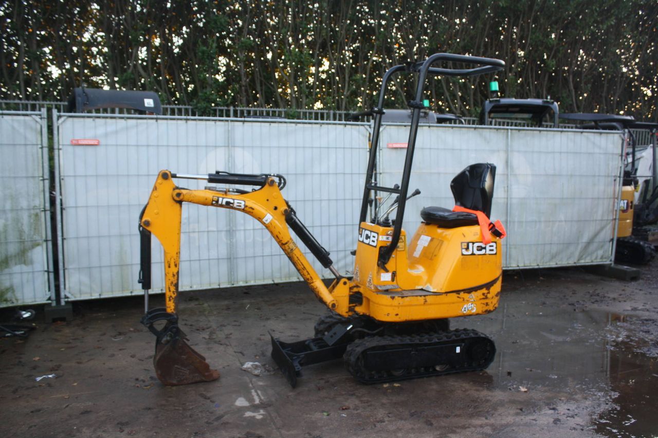 Minigraver JCB 8008 CT Diesel 2018