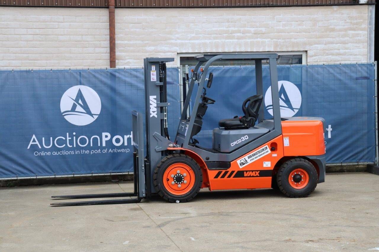 Forklift VMAX CPCD30 Diesel 3000kg New