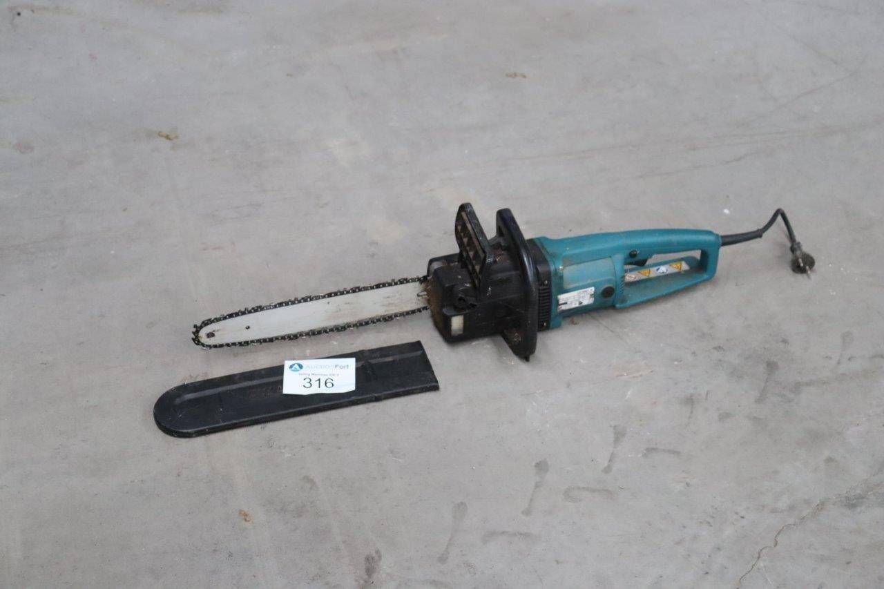 Chainsaw Makita UC3501