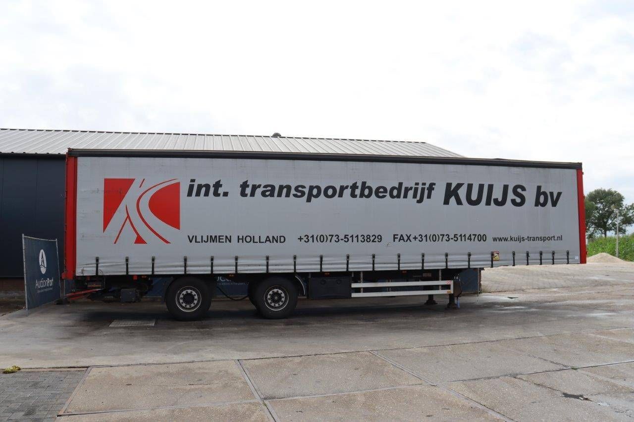 Curtainsider trailer Pacton TBD230 30000kg 2006