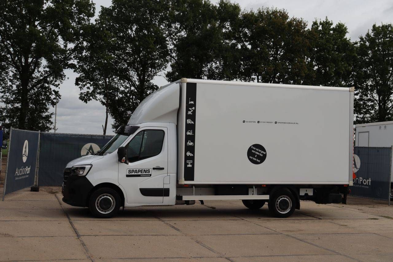 Box truck Truck Renault Master Diesel 163hp 2023