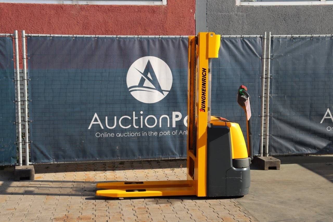 Stacker Jungheinrich EJC 112 Electric 1200kg 2.9m 2014