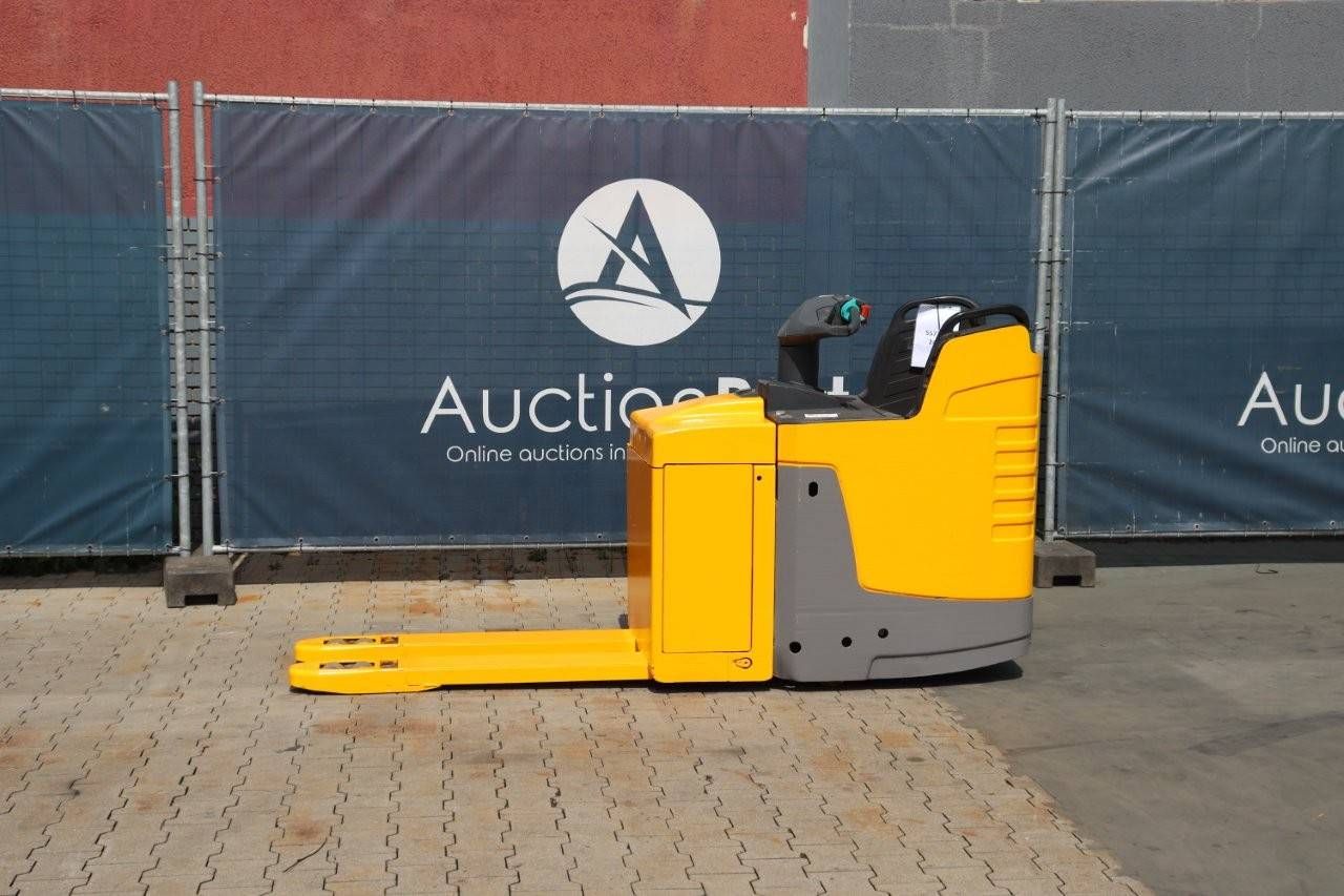 Palletwagen Jungheinrich ERE 225 f.P. Elektrisch 2500kg 2016