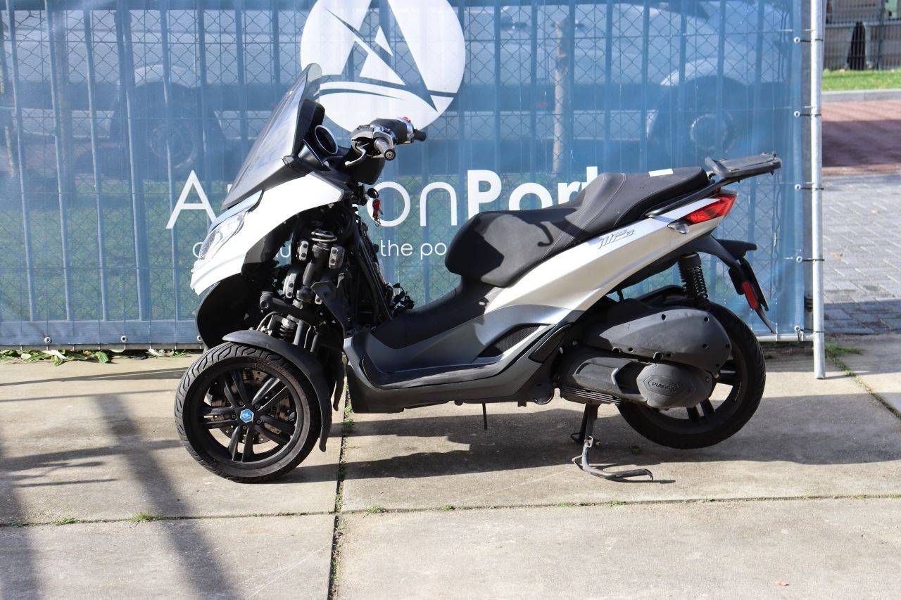 Scooter Piaggio MP3 L5e-A Gasolina