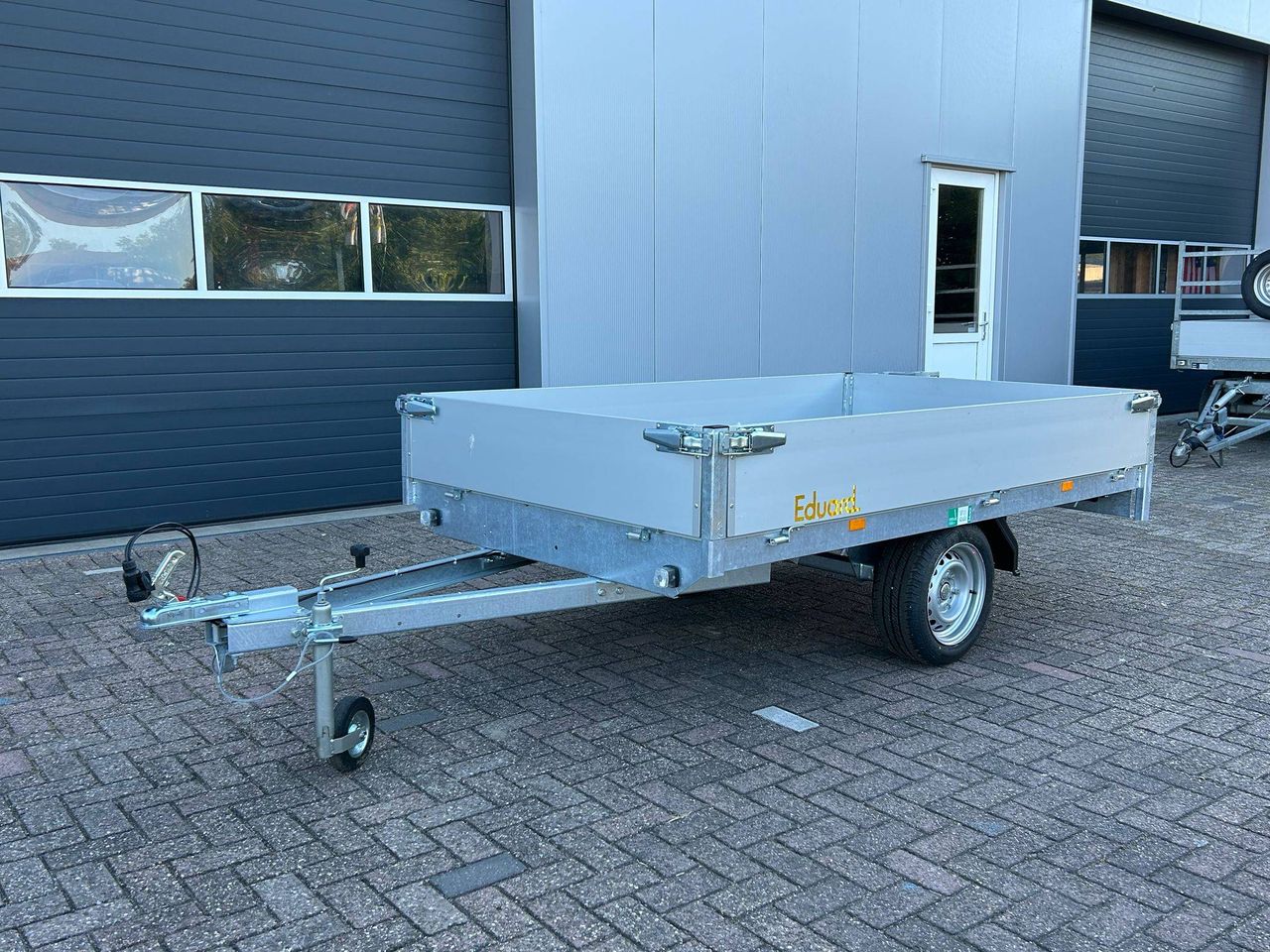 Trailer Eduard 1 750kg New