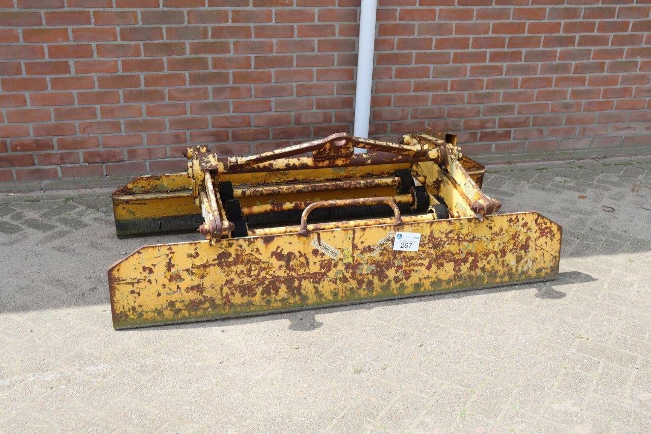 Bale clamp Van der Blij