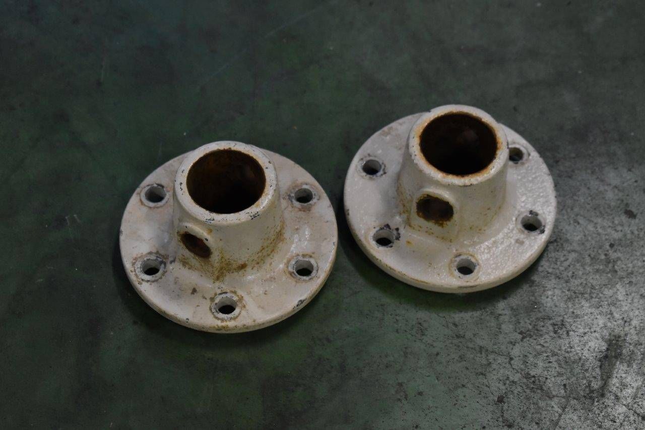 Wheel hub Iseki New 2 pieces