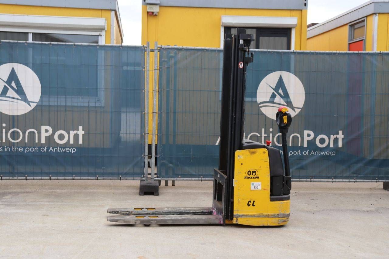 Stacker OM Carrelli CL10.50 Electric 1050kg 2.98m 2004