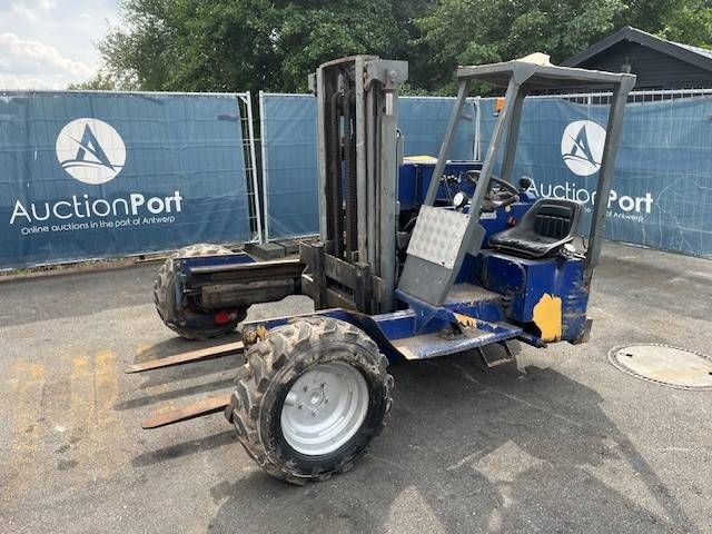 Rough terrain lift tower Moffet M22Z5 Diesel 2000kg 